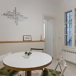 Sotto Casa C'e Mentre Dentro Abita Bukowski