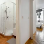 Sotto Casa C'e Mentre Dentro Abita Bukowski