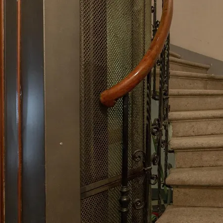 Charme Bukowski, A Centro Con Parcheggio Apartament