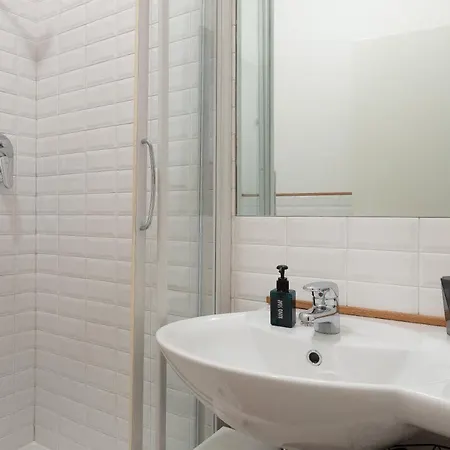 Charme Bukowski, A Centro Con Parcheggio Triest