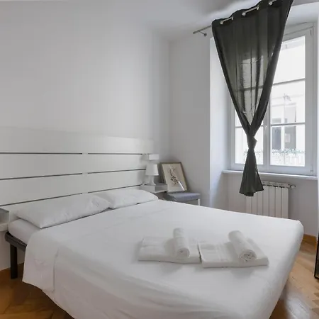 Apartment Charme Bukowski, A Centro Con Parcheggio