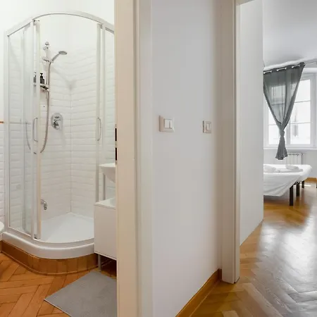 Charme Bukowski, A Centro Con Parcheggio