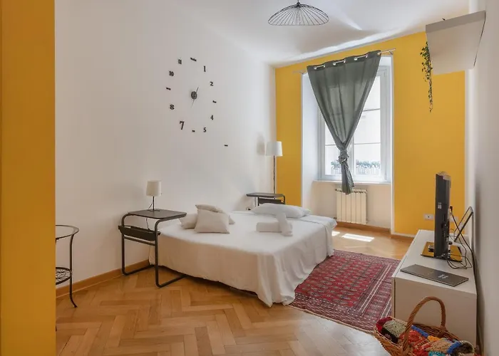 Apartamento Charme Bukowski, A Centro Con Parcheggio