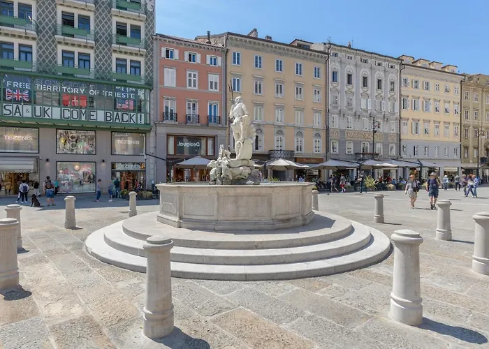 Charme Bukowski, A Centro Con Parcheggio Trieste